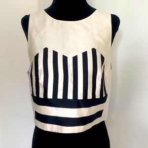 TIBI New York White & Black 100% Silk Crop Top Womens US size 10